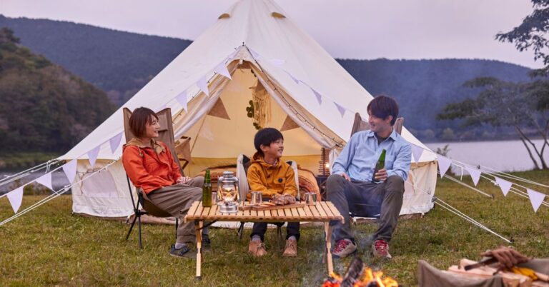 8 Wild Adventures Only Found on Highway 12 Nebraska